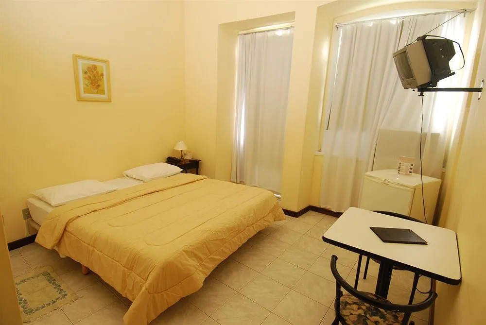 Rio Football-style Apartments
