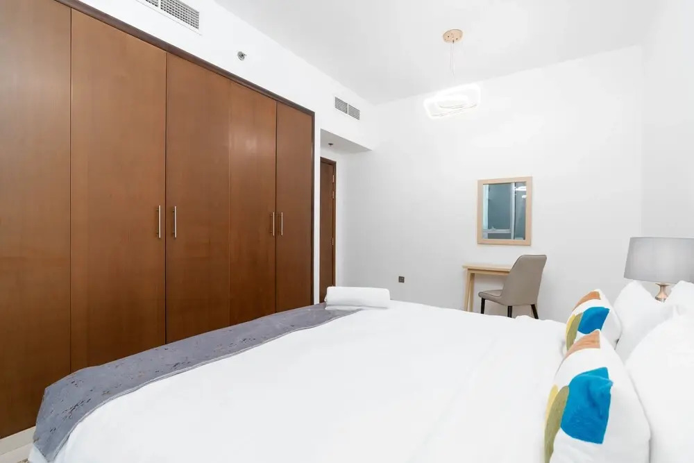 Whitesage - Sophisticated and Homey apartment Near to Metro