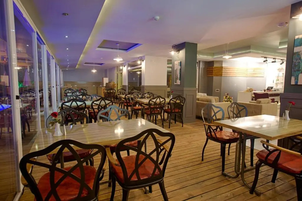 HMA Hotel & Suites