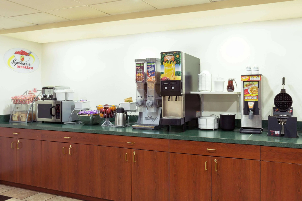 Rodeway Inn & Suites Chandler - Phoenix South I-10