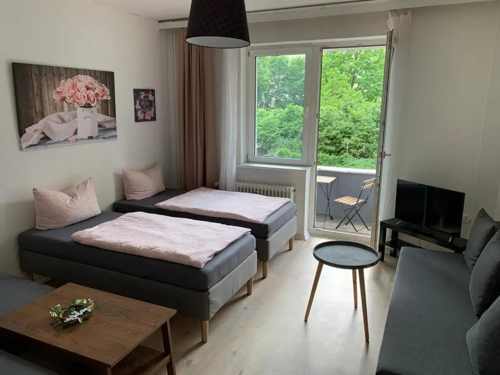 BERLIN mal ANDERS ERLEBEN - HIER TOBT DAS LEBEN