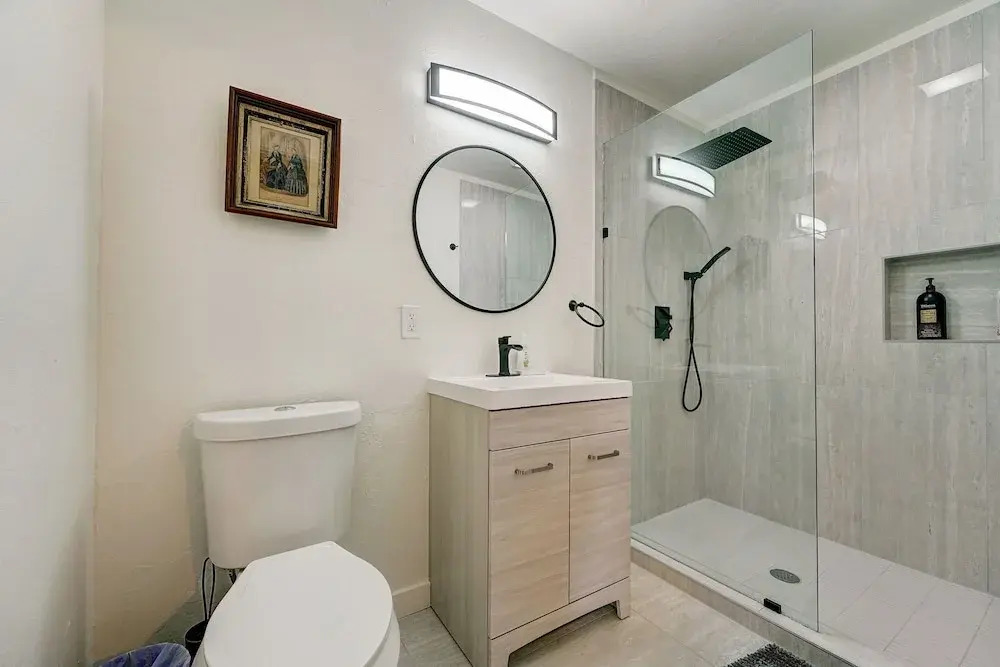 Cozy Urban Getaway Near Paseo Arts 31A