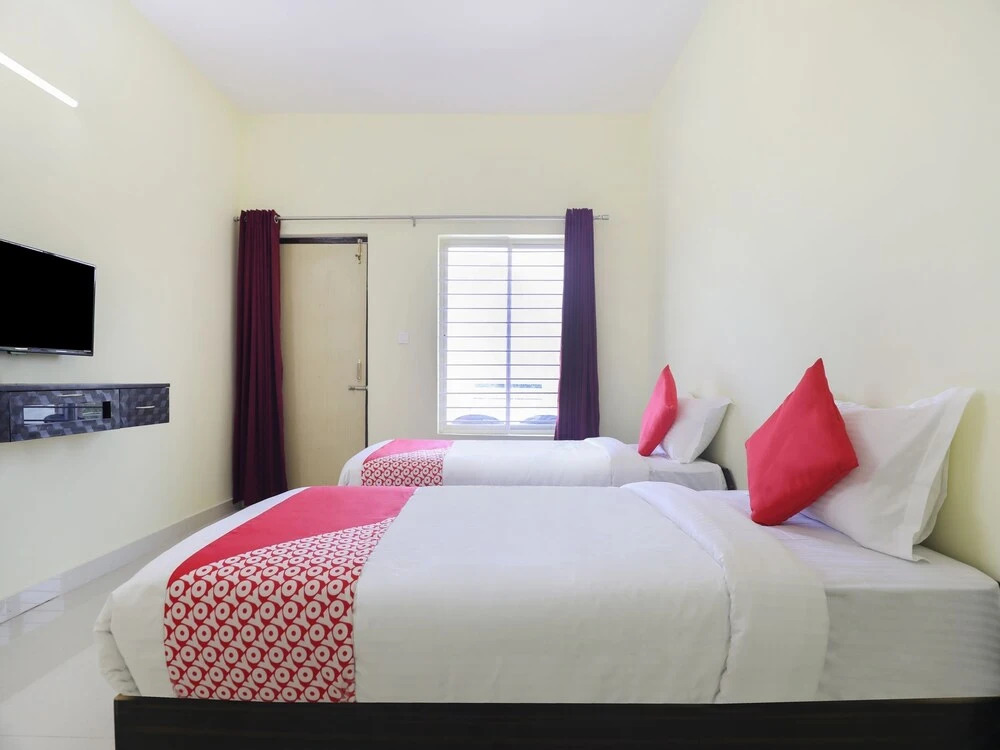 Oyo 33451 Ace Inn