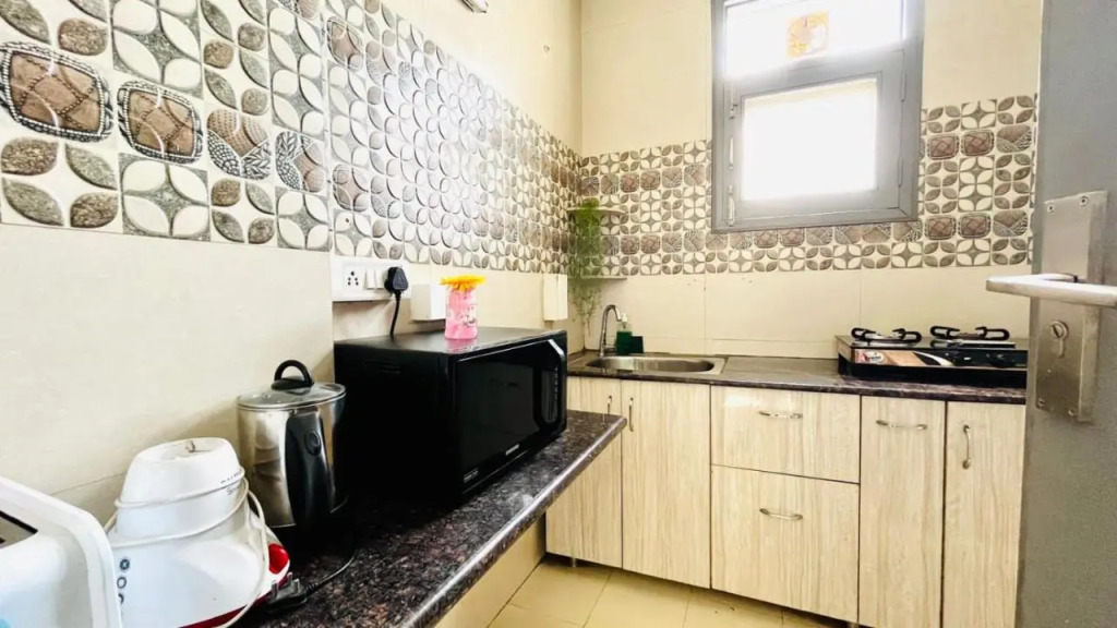 Bluo Modern 1 Bhk Medanta Medicity