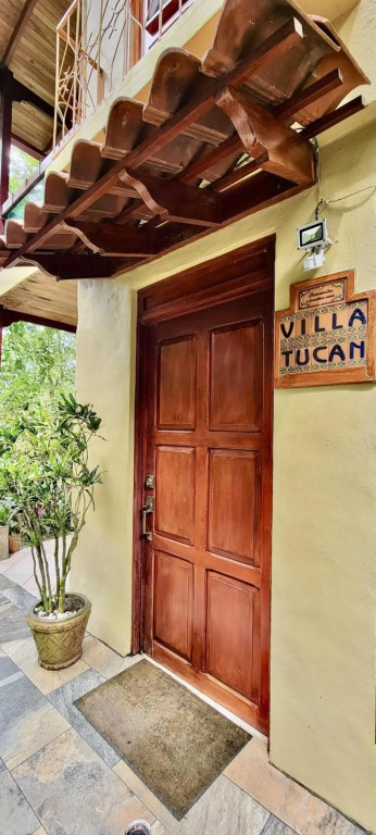 Toucan Villa Family home w Private Pool Garden