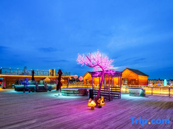Rezen Yunshui Xiyue Hot Spring Hotel