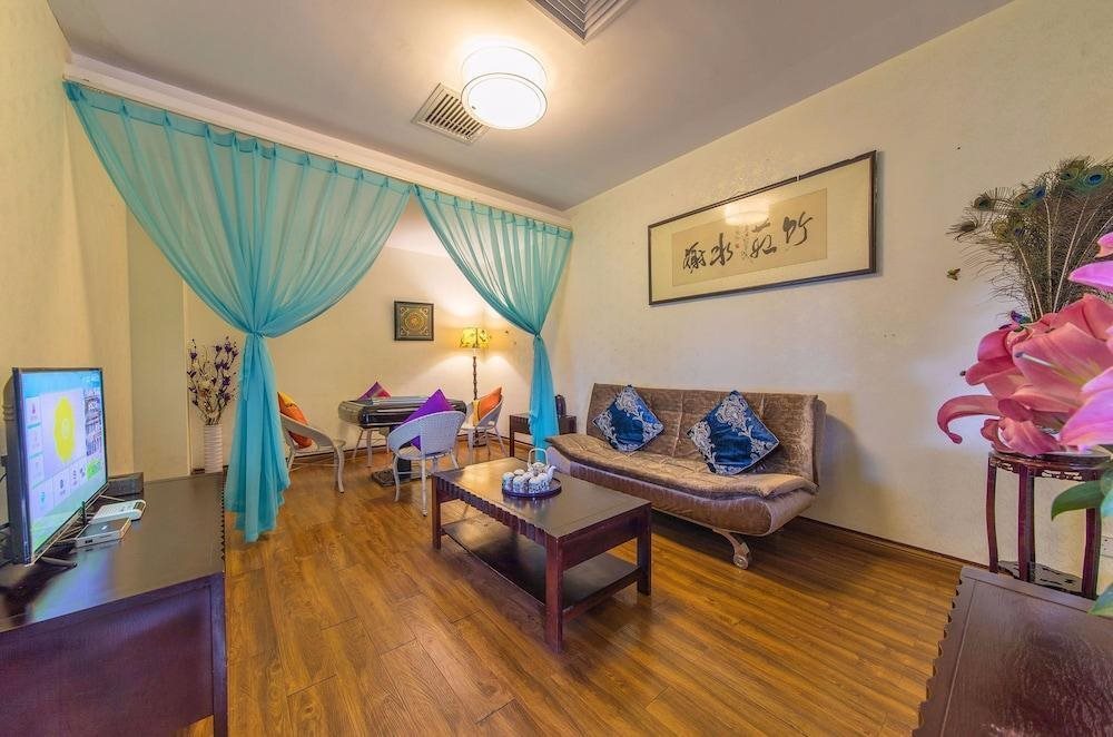 Zhuyuan Inn