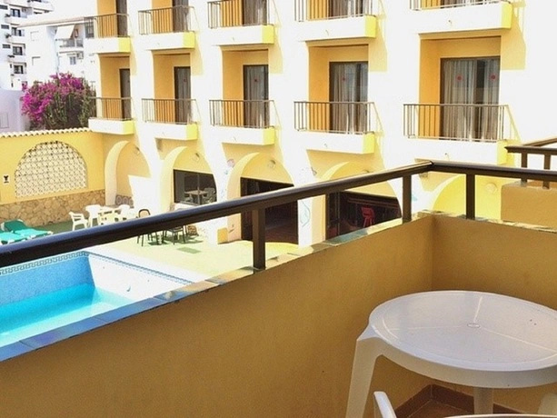 AMISTAT Island Hostel Ibiza - ALBERGUE JUVENIL