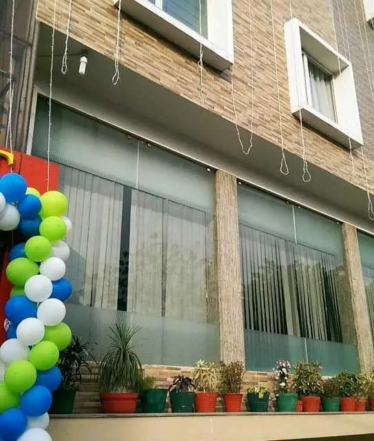 Hotel Center Point
