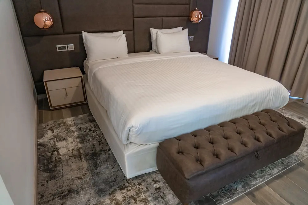 The Curve by Maskani Lifestyle
