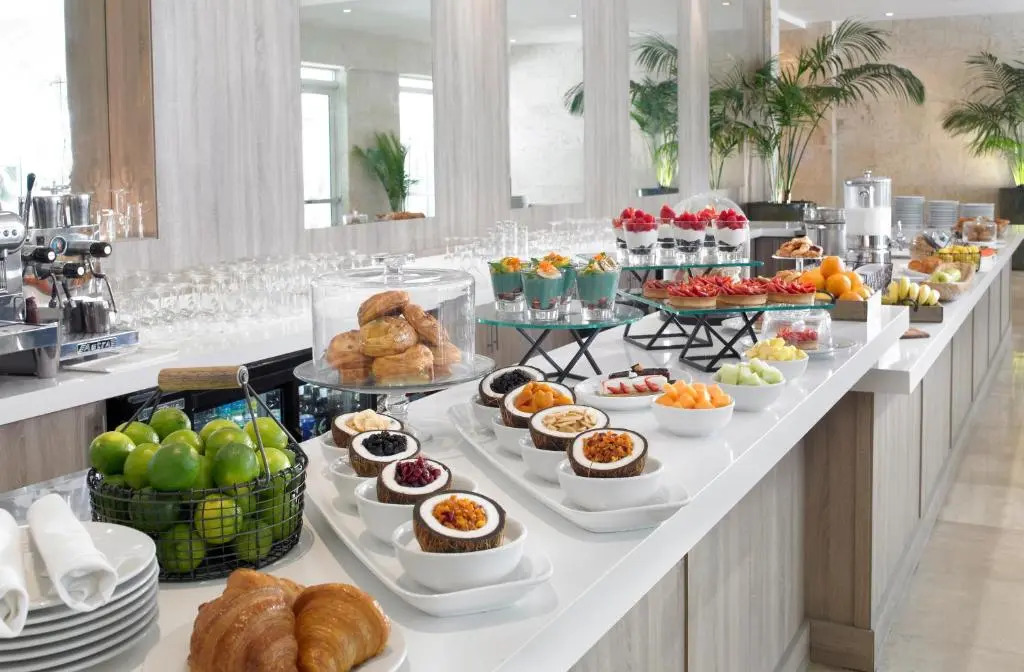 Grand Beach Hotel