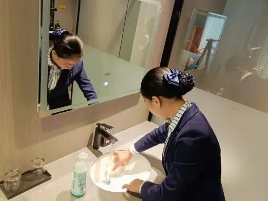 Huangting Hotel