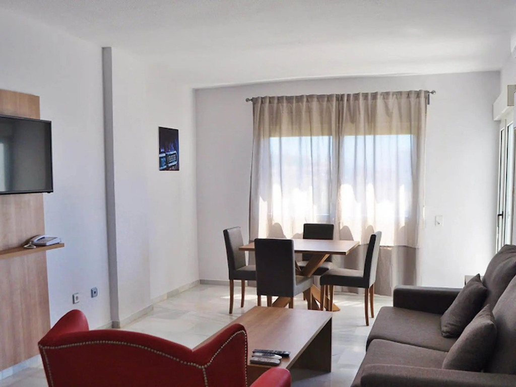 Beautiful apartment in Benalmadena with balcony