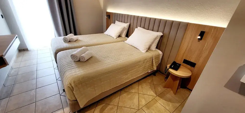 Thinalos Hotel