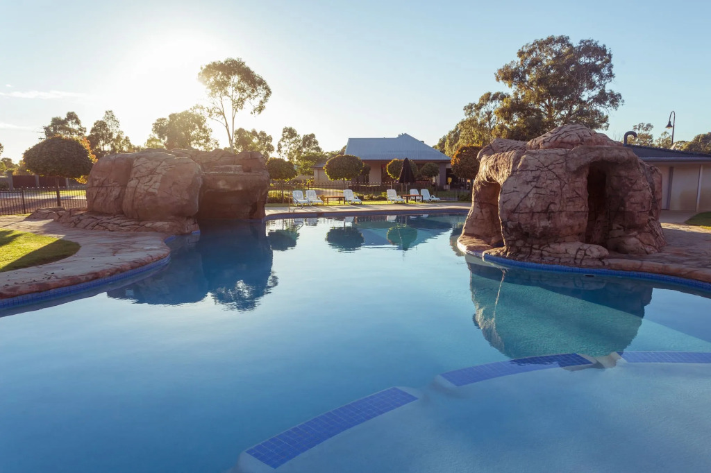 Tindarra Resort