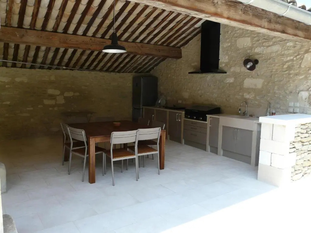 Joli Mas Provençal du 19ème Siècle Avec Grande Piscine Privée, Situé Au Calme, En Campagne de Lacoste, Au Cœur du Luberon, 6 Personnes, Ls2-239 Amanto