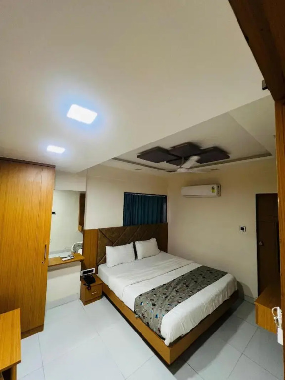 Hotel Exotic