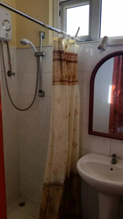 Apartment With 3 Bedrooms in Flic en Flac, With Pool Access, Enclosed