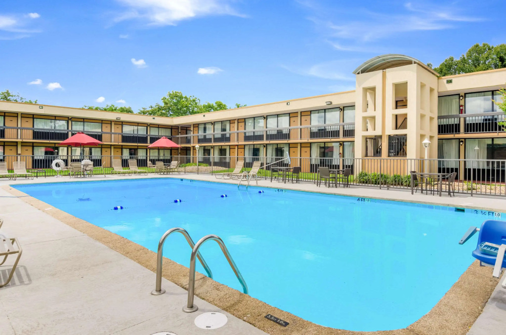 Quality Inn Roanoke Airport