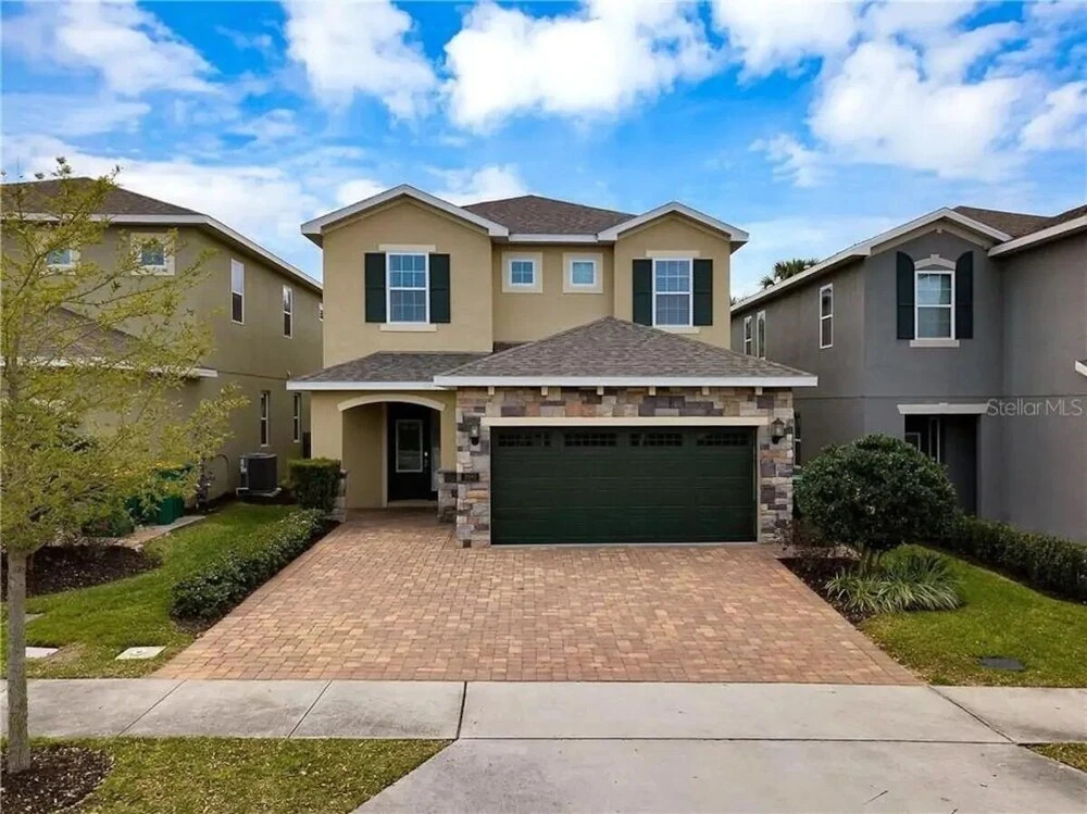 290 Pendant Ct