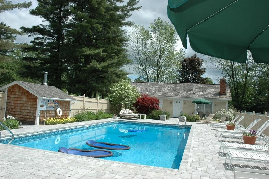 Devonfield Inn