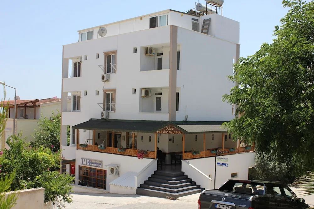 Ozge Pansiyon