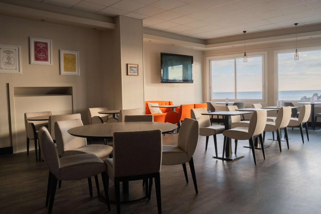 Best Western Hotel De La Plage Saint Marc sur Mer
