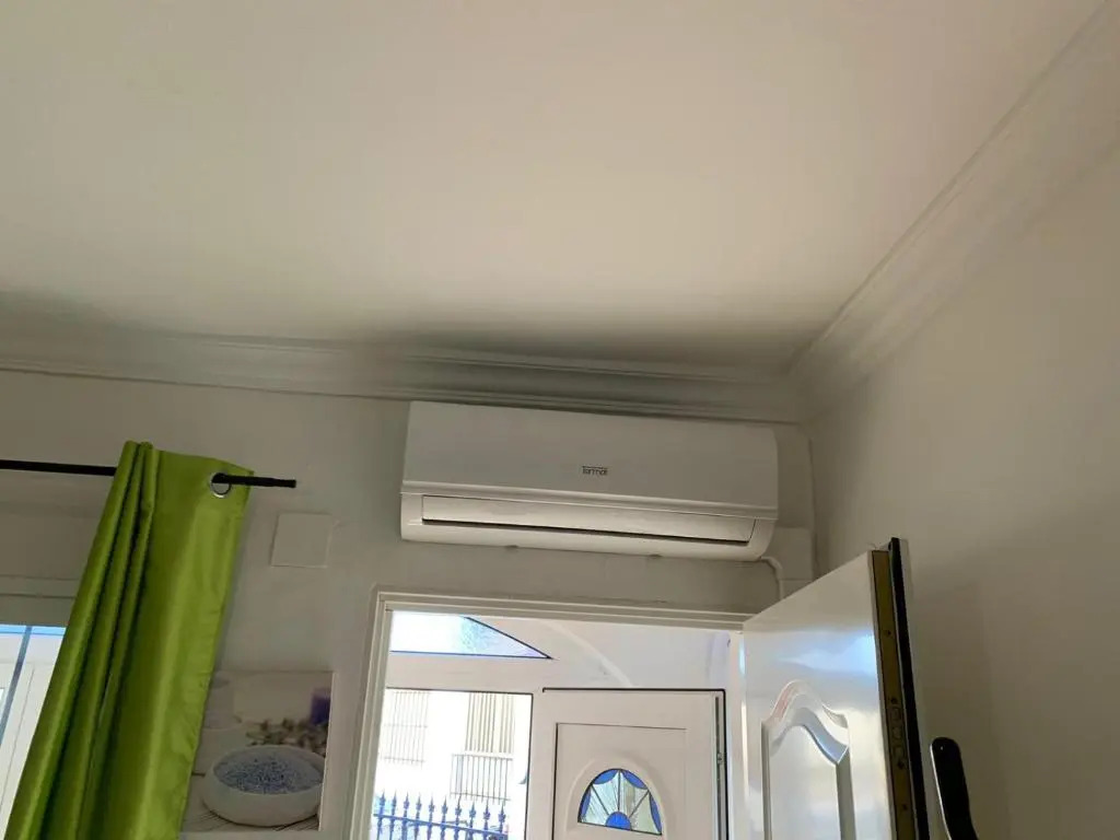 CASA TORRECILLA LINDA Adosado 2 Dormitorios a 50 metros de la Playa Torrecilla Nerja