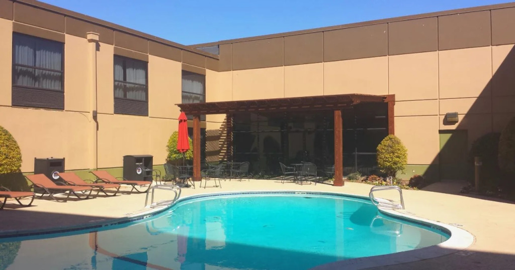 Best Western PLUS Dallas Hotel & Conference Center