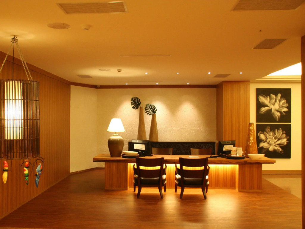 東陽峇里商旅酒店