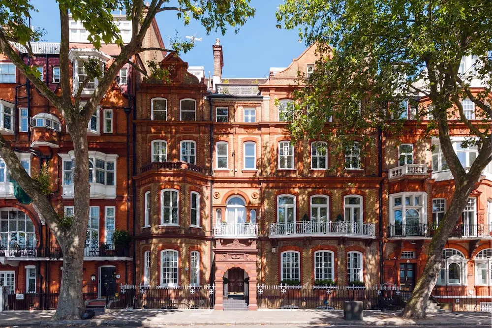 The Chelsea Embankment Apartment - EC