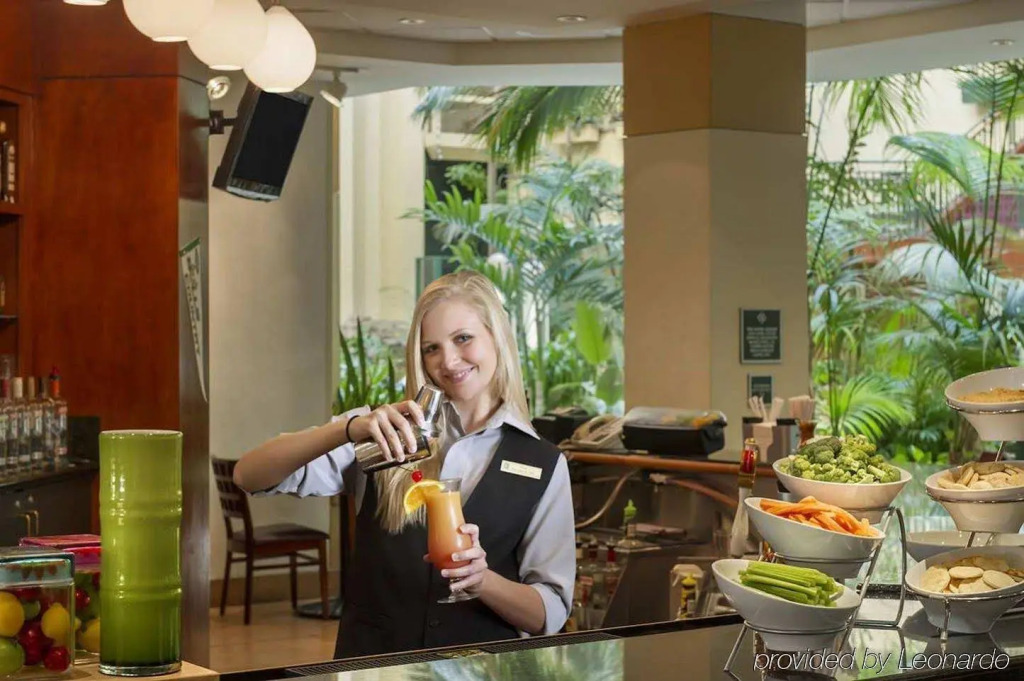 Embassy Suites by Hilton Tampa USF Near Busch Gardens