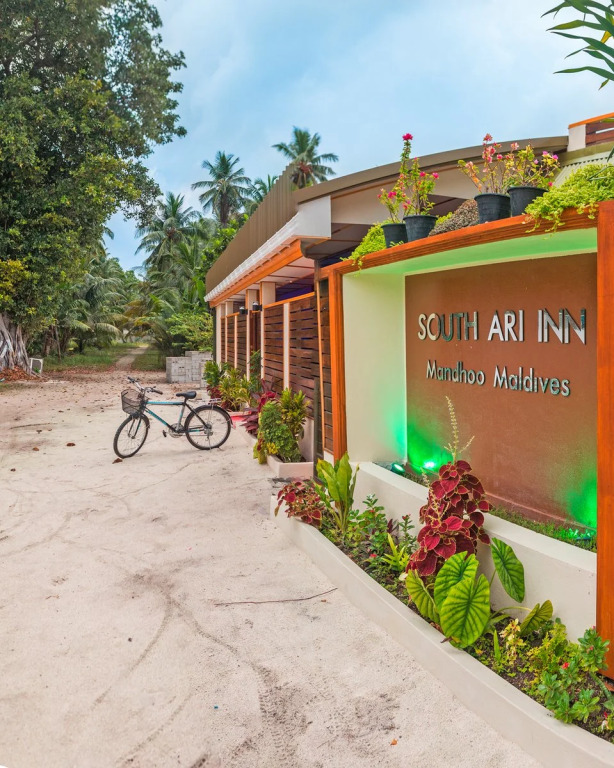 South Ari Inn