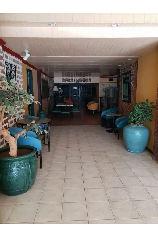 Saltimboca Tourist Inn