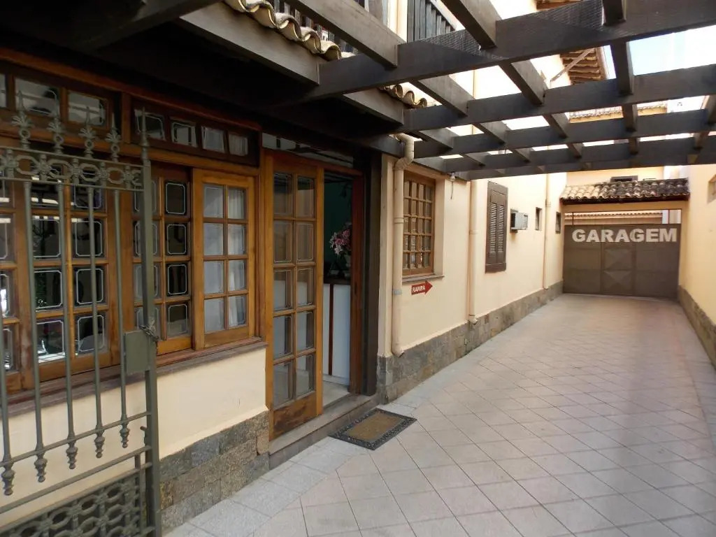 Hotel Colonial