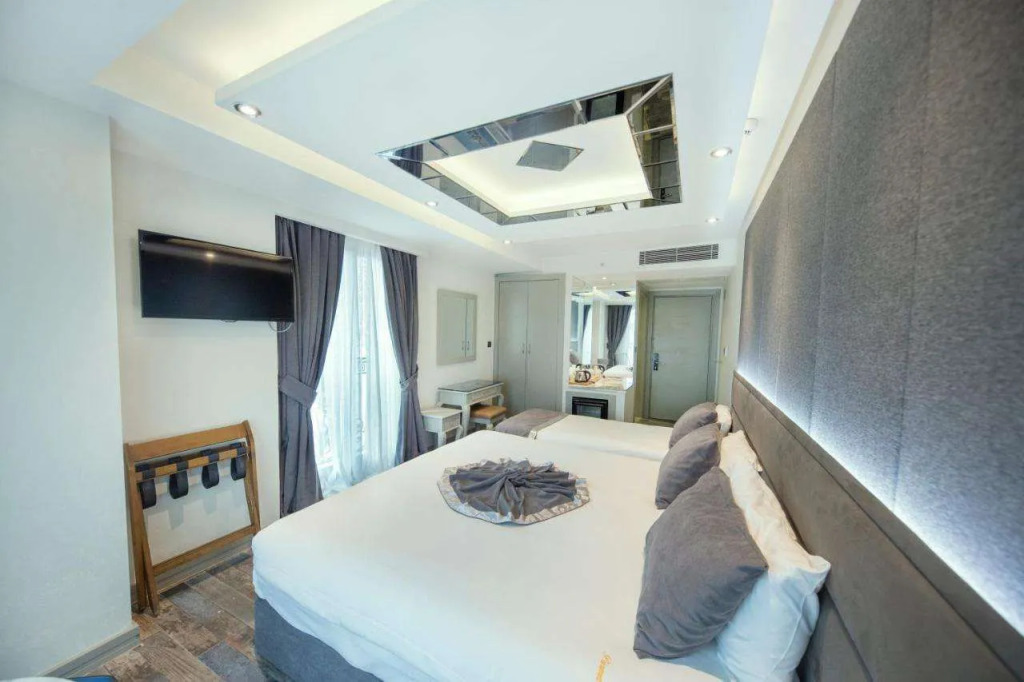Parmada Hotel
