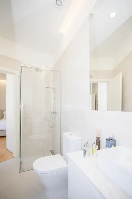 Liiiving - Aliados Stone Apartment