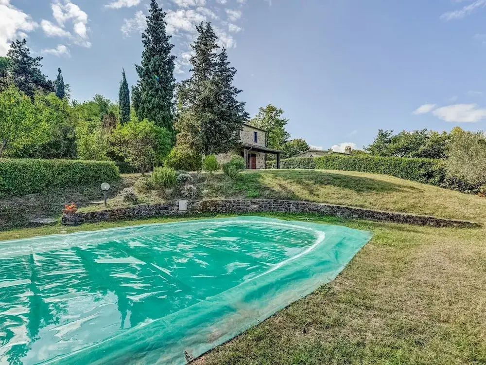 Tuscan Hideaway with Pool