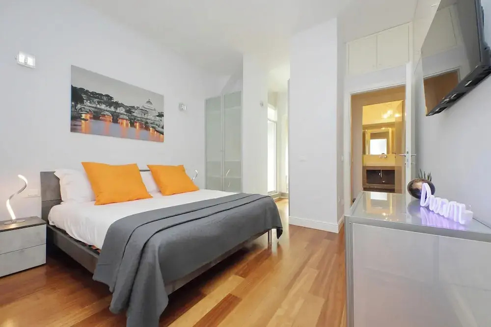 Stylish 3 bedrooms flat near Vatican