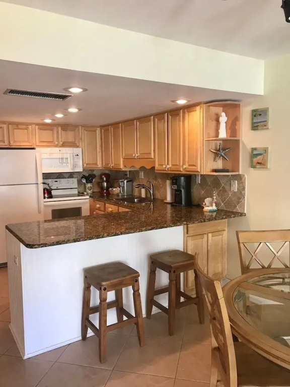 Win-San C-206 - 2 Br Condo