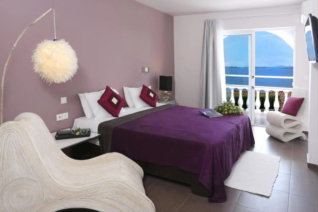 Pantokrator Hotel
