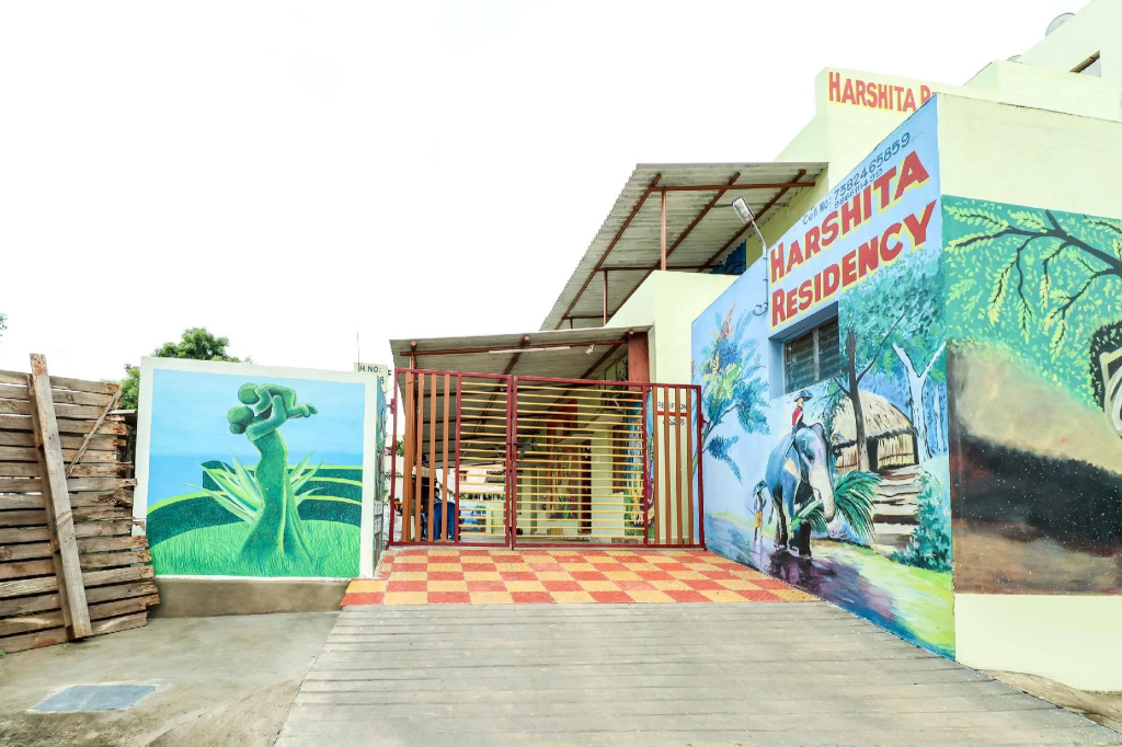 SPOT ON 82623 Harshita Residency