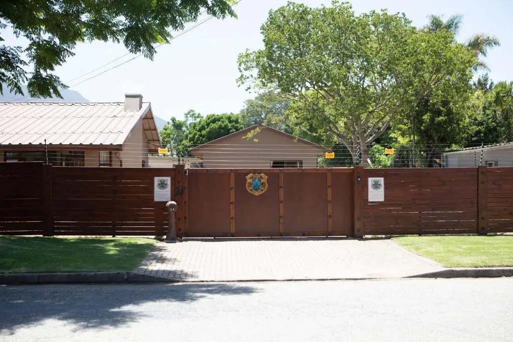Antiqua Guest House