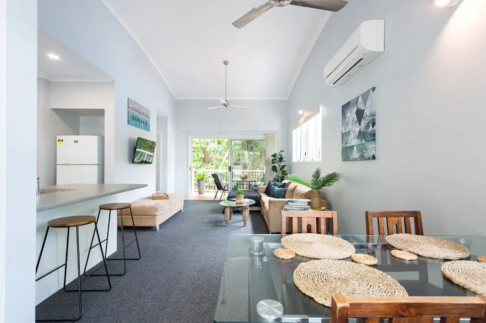 Apartment 236