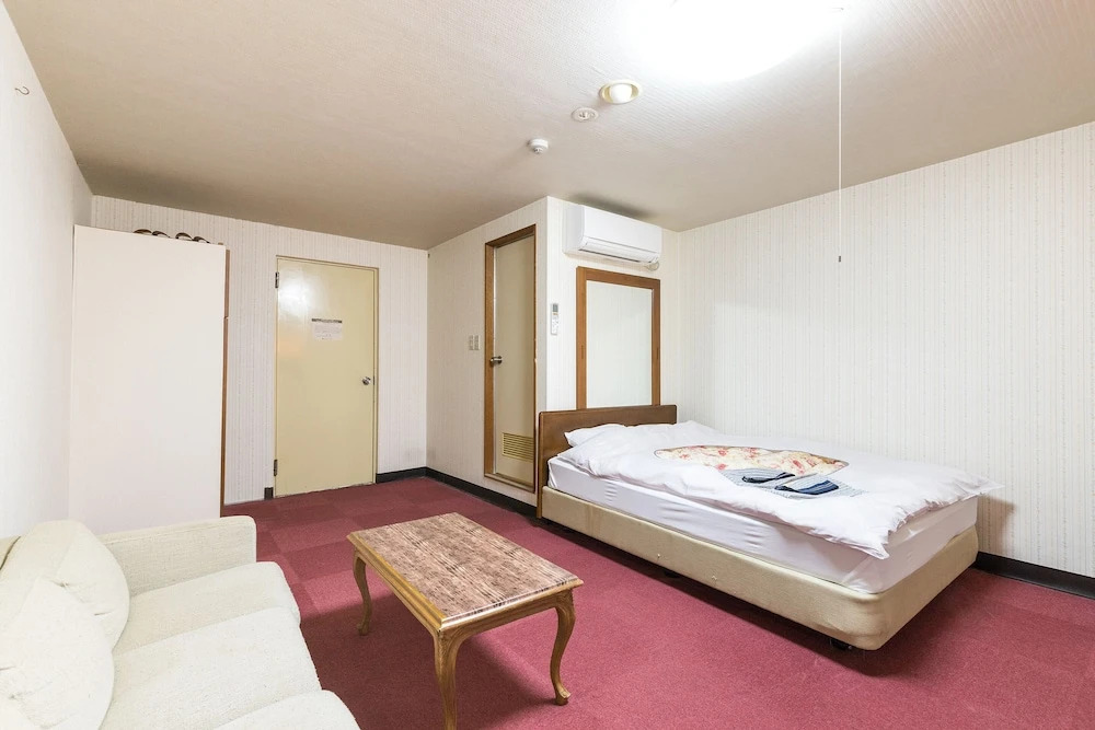 OYO Joetsu Central Hotel Takada-Nakamachi