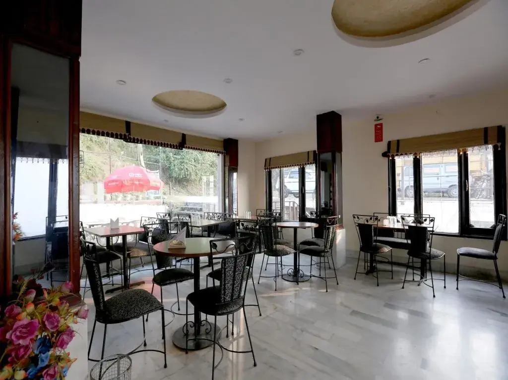 1 BR Guest house in Shoghi, Shimla, by GuestHouser (744D)