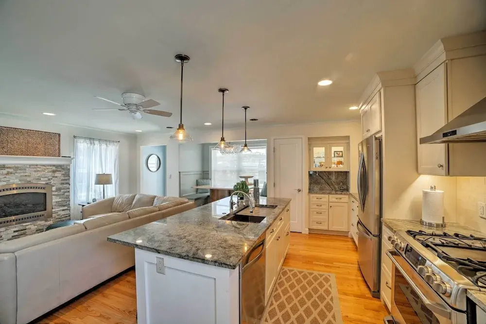 Bozeman Home w/ Landscaped Yard - Walk to Downtown