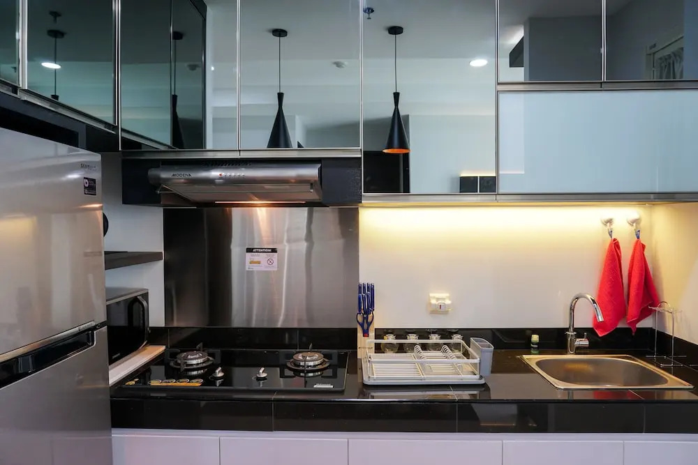 Modern 2BR Apartment at Citra Lake Suites