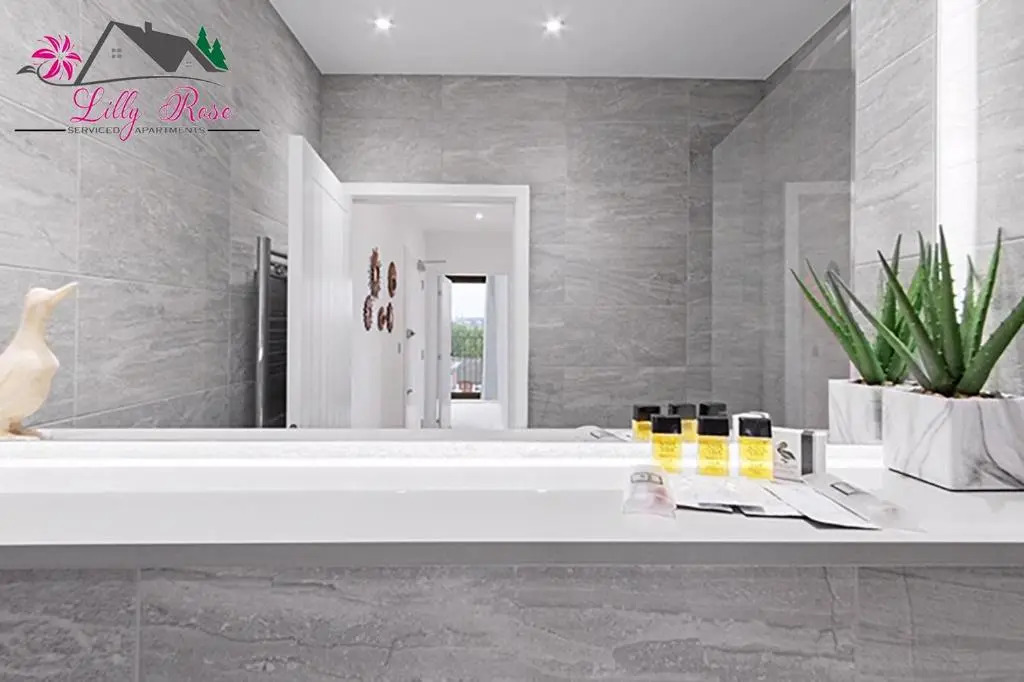 LillyRose Serviced Apartments - St Albans City Centre, Parking