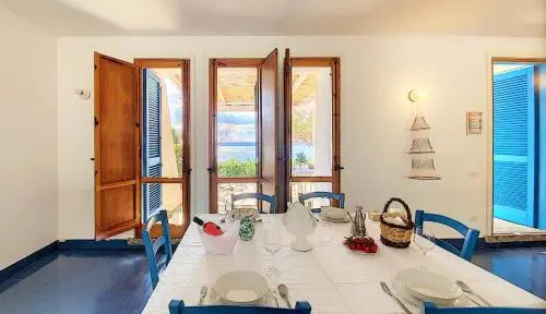 Villa Finestre sul Mare II
